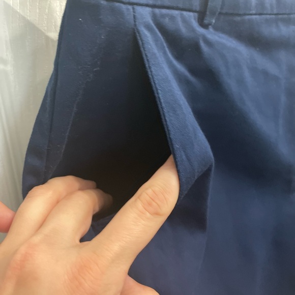 Lauren Ralph Lauren Women's Chino Shorts Size 6 Navy Blue Flat Front Pockets - Picture 4 of 9